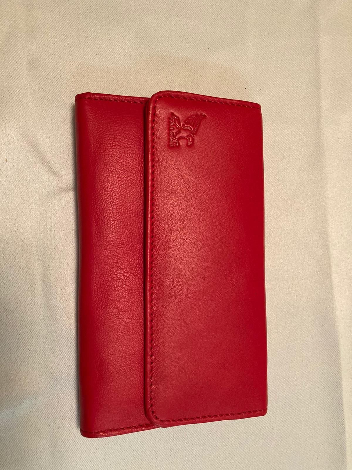 Handmade Leather Bifold Wallet: Personalized Front Pocket Card Holder